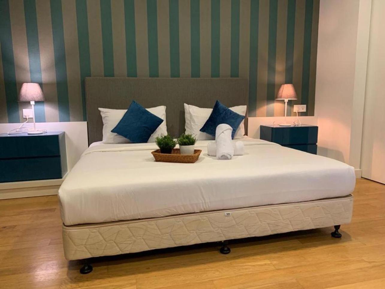 The Platinum Klcc By Victoria Home 쿠알라룸푸르 외부 사진