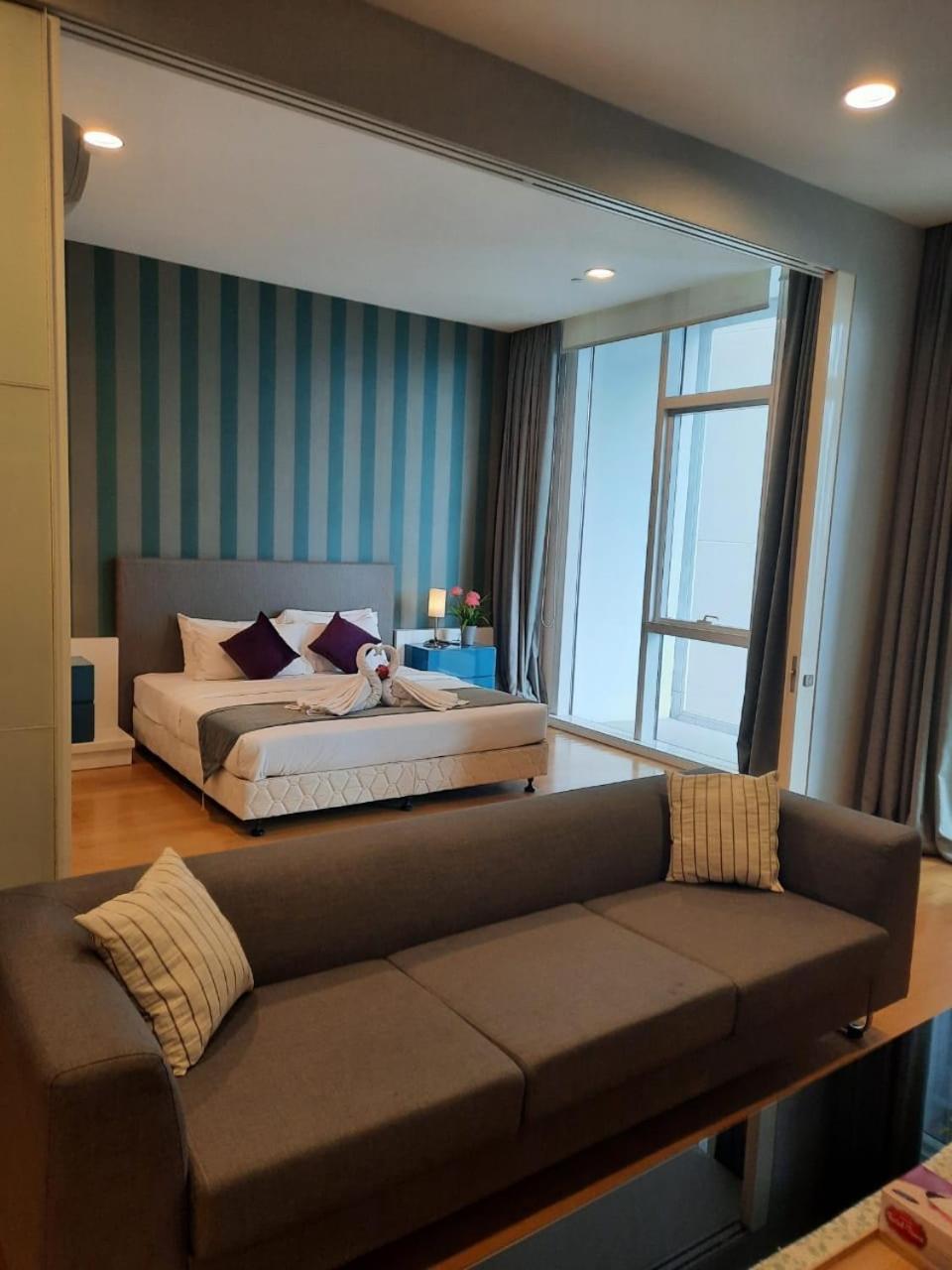 The Platinum Klcc By Victoria Home 쿠알라룸푸르 외부 사진